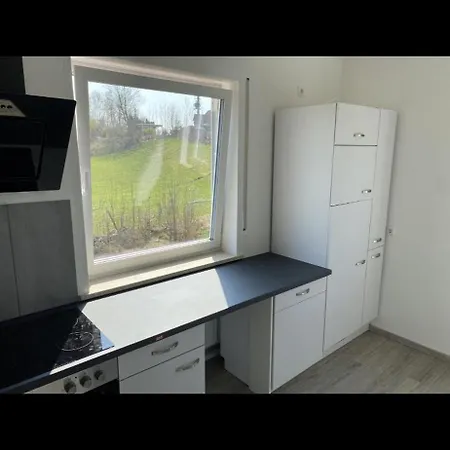 Ferienwohnung Oder Monteurzimmer Bei Familie Hindringer *